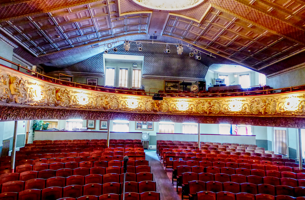Haskell Opera House, remarkable 400-seat theatre with near-perfect sight lines and ambiophonic sound, great for film screening, located on Canada-US border in Derby Vermont