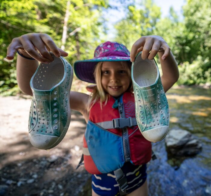 Not sure what to pack for your next river day? Use this checklist to keep your family warm and safe, and have more fun!